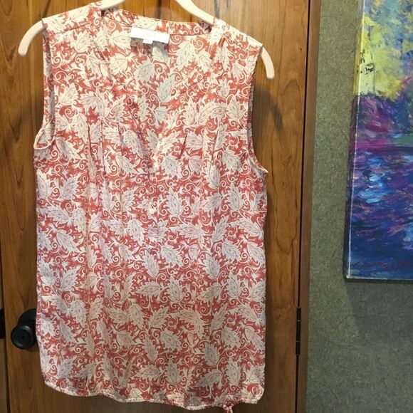 NWOT. Loft Brand Women’s Size S. Floral Print Blouse - Picture 2 of 7